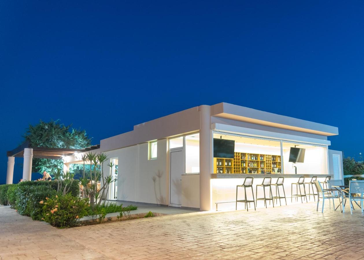 לרדוס Amaryllis Front Beach Hotel מראה חיצוני תמונה