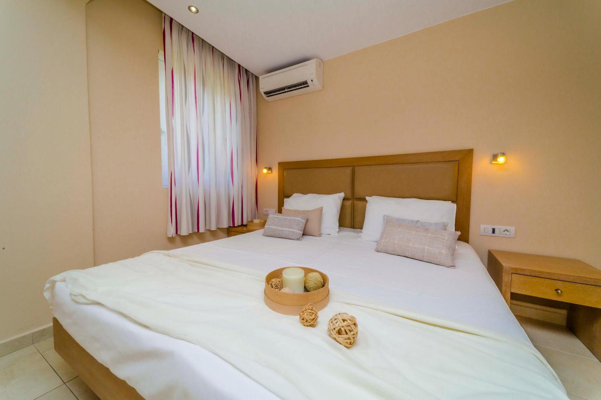 לרדוס Amaryllis Front Beach Hotel מראה חיצוני תמונה