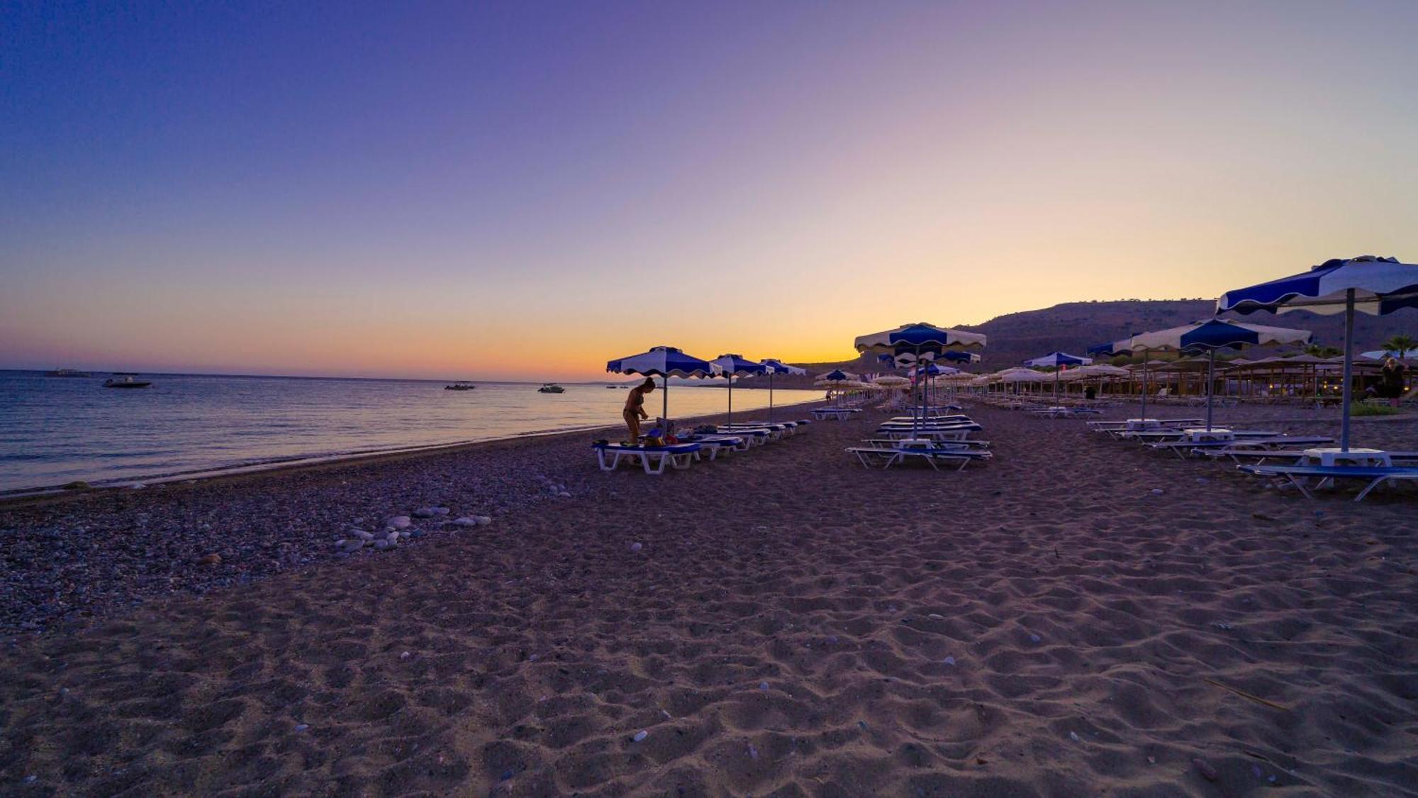 לרדוס Amaryllis Front Beach Hotel מראה חיצוני תמונה