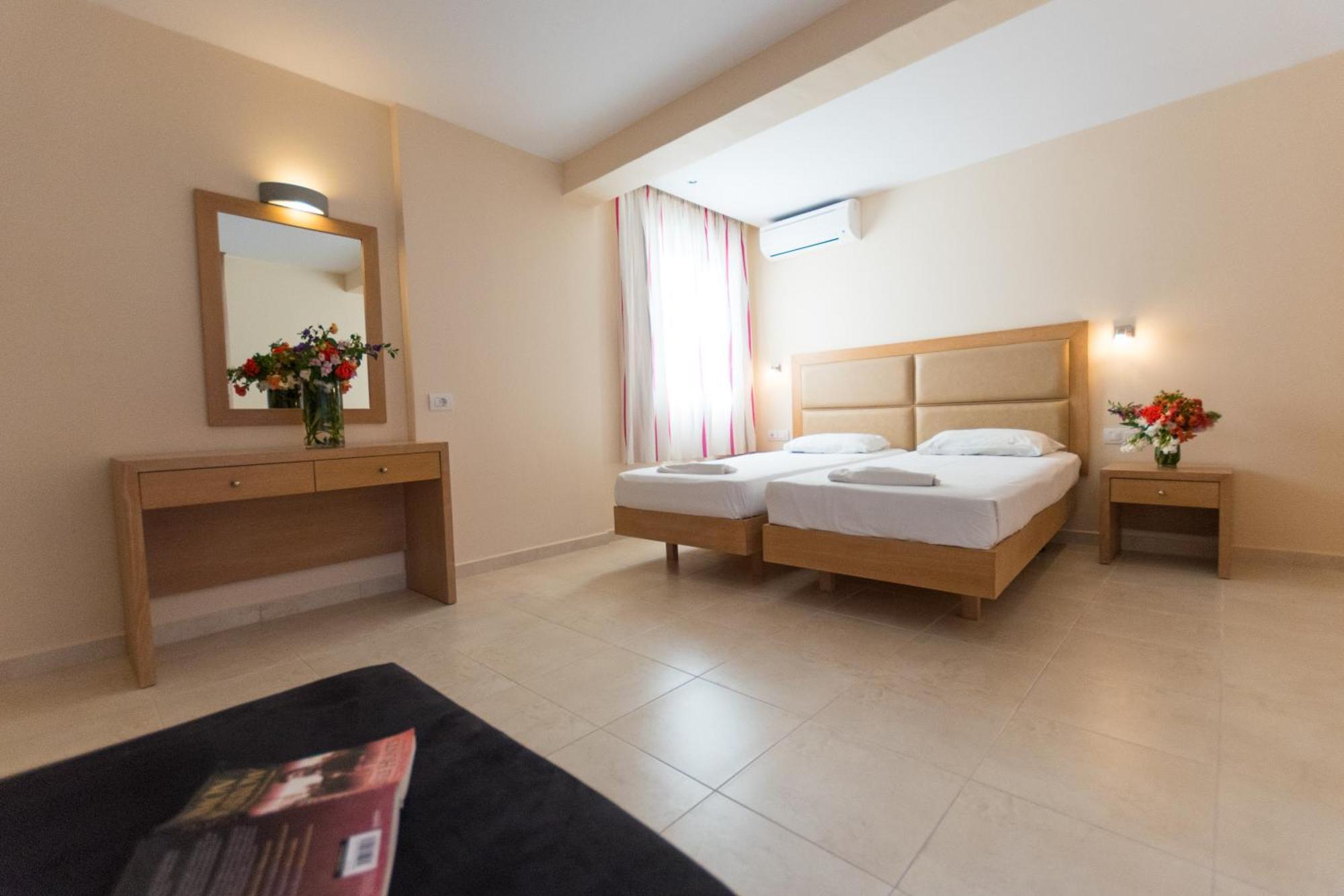 לרדוס Amaryllis Front Beach Hotel מראה חיצוני תמונה